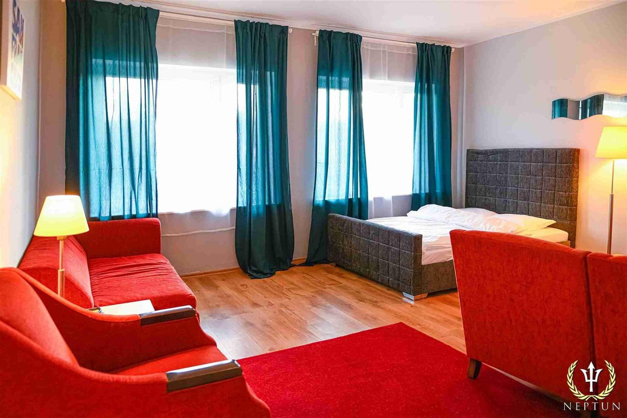 Hotel Neptun Jastrzębia Góra Exterior foto